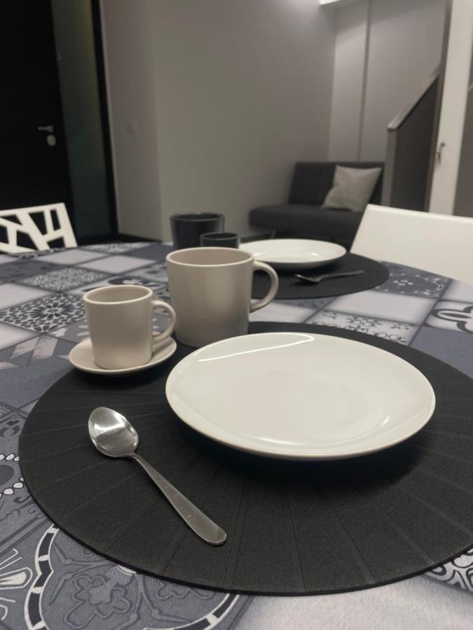 Opificio Apartment คาตาเนีย ภายนอก รูปภาพ