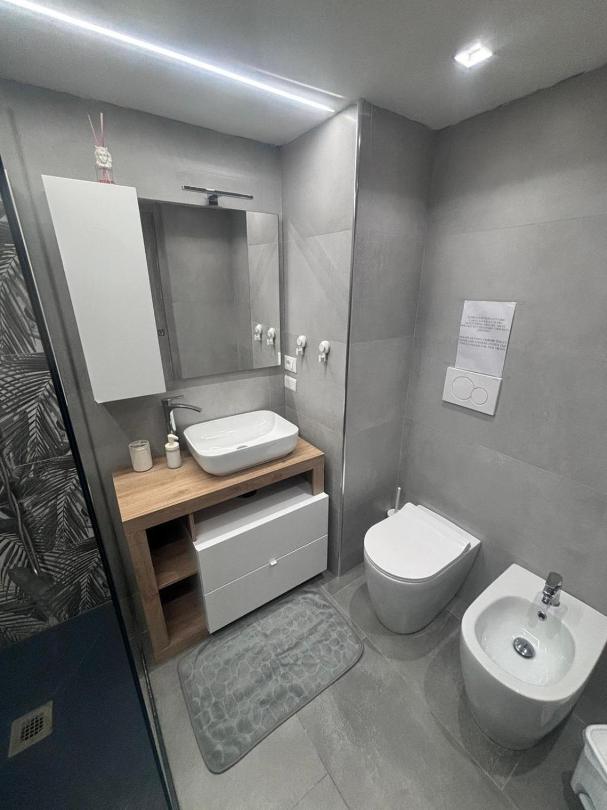 Opificio Apartment คาตาเนีย ภายนอก รูปภาพ